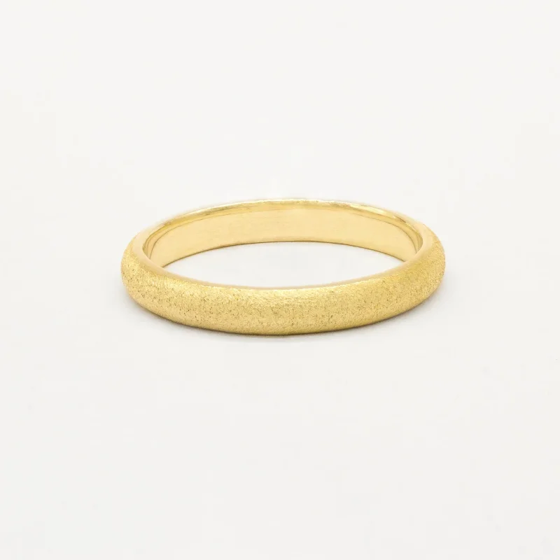 The Frosted Matte Wedding Ring – D Shape