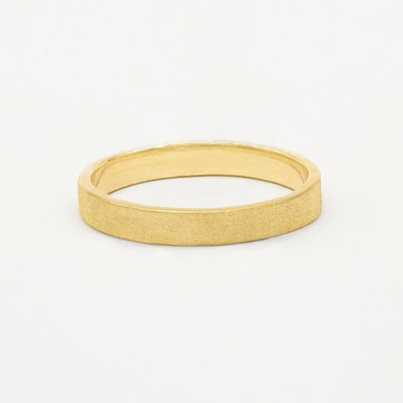 The Frosted Matte Wedding Ring – Flat