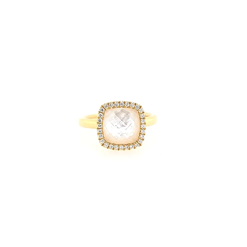 Yellow Gold Mother of Pearl & Diamond Ring (I6580)